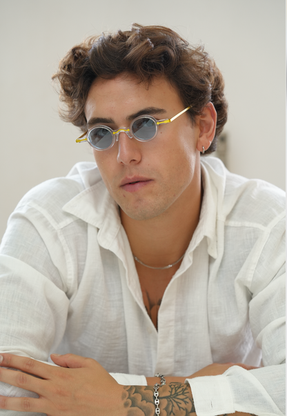 Freesbee Onyx Metal-Acetate Unisex Sunglasses with Tinted Photochromic Lenses