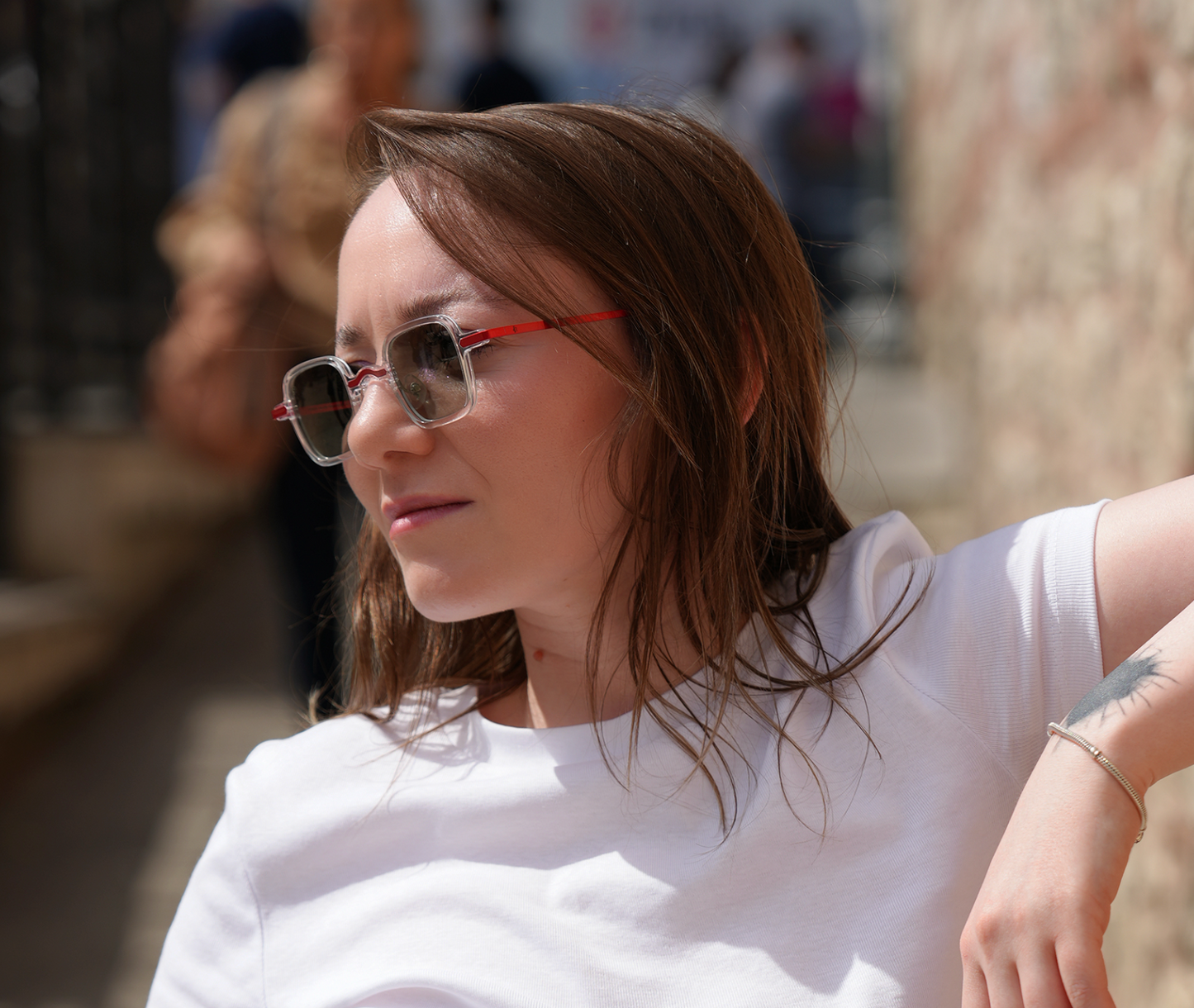 Freesbee Venice Metal-Acetate Unisex Sunglasses with Tinted Photochromic Lenses